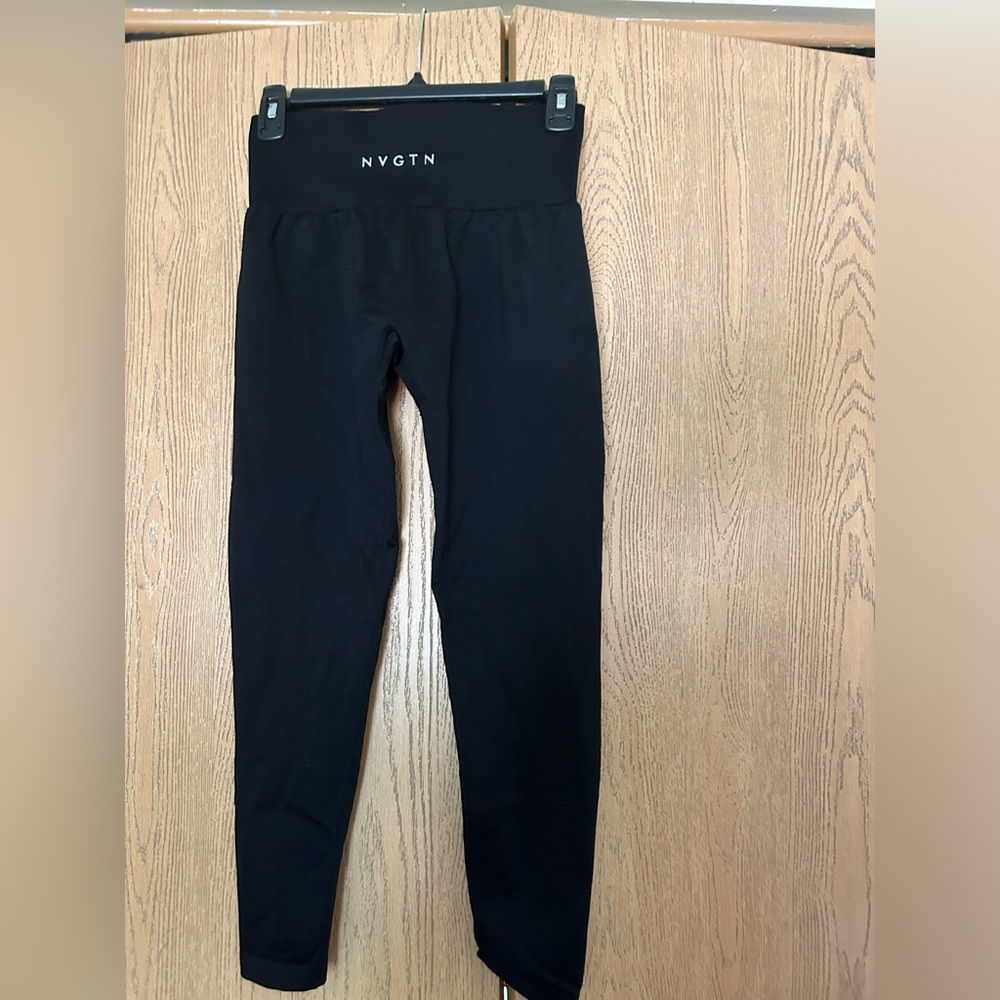 NVGTN solid black leggings m